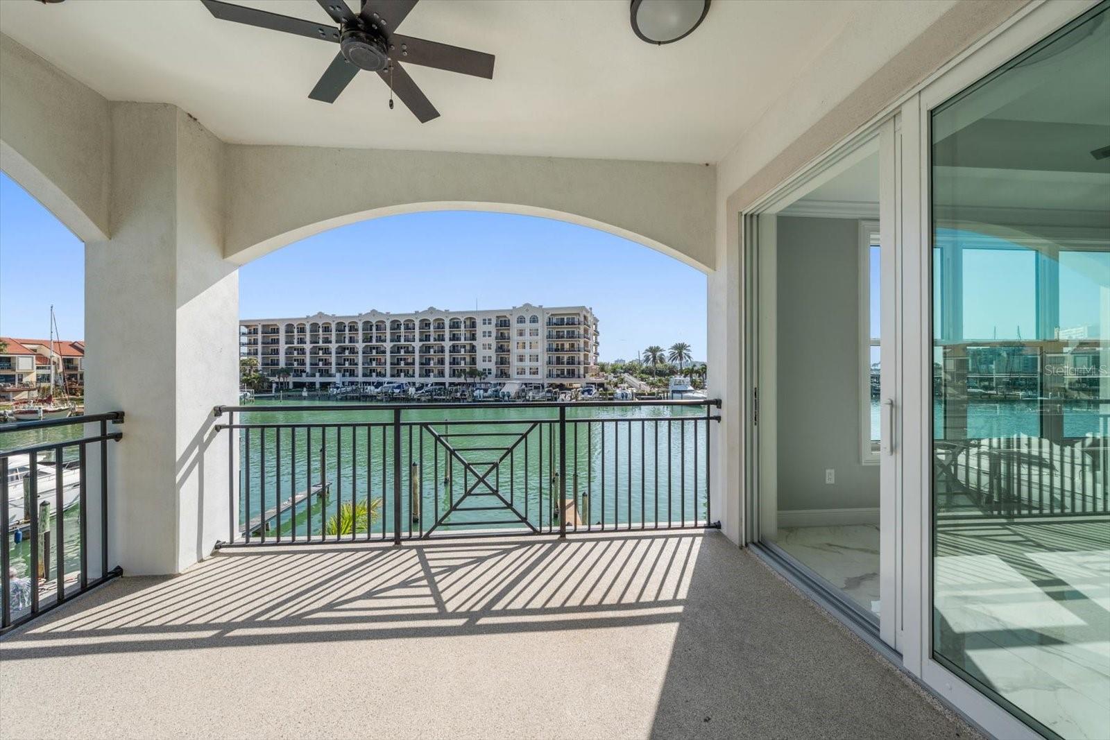 211 DOLPHIN PT #201, CLEARWATER, FL — photo 4
