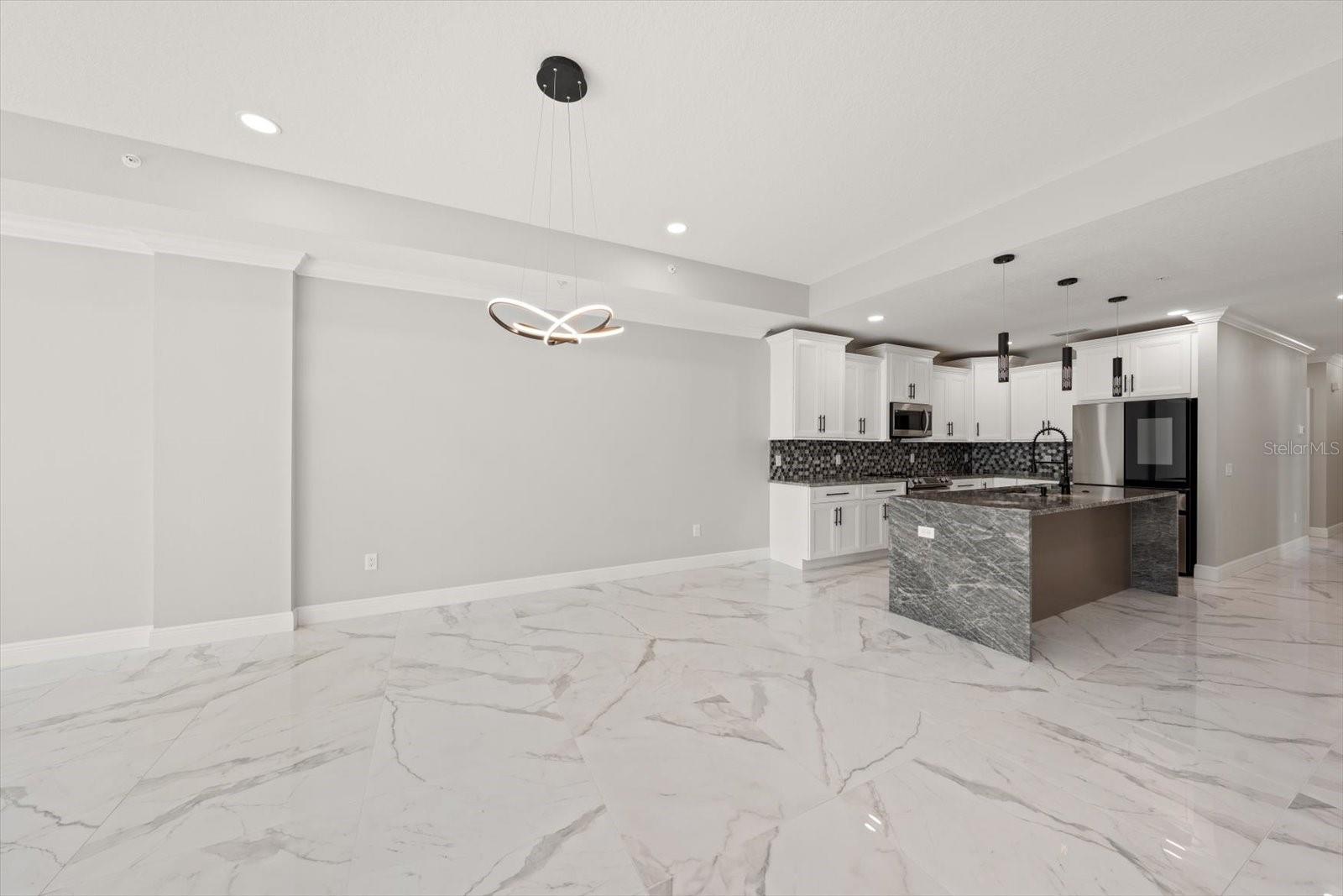 211 DOLPHIN PT #201, CLEARWATER, FL — photo 12