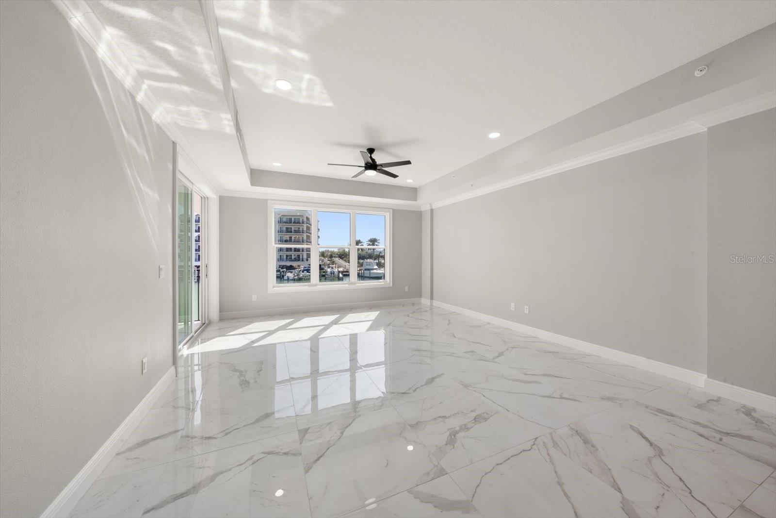 211 DOLPHIN PT #201, CLEARWATER, FL — photo 21