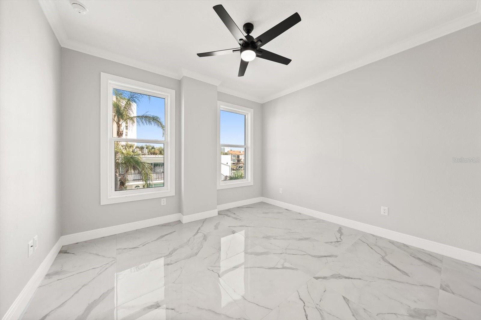 211 DOLPHIN PT #201, CLEARWATER, FL — photo 29