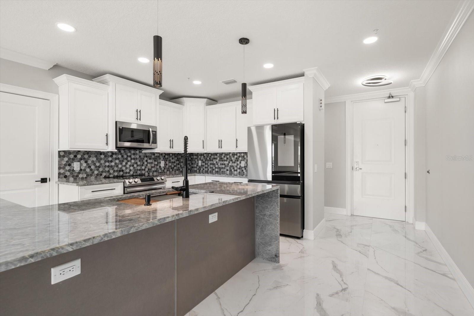 211 DOLPHIN PT #303, CLEARWATER, FL — photo 16