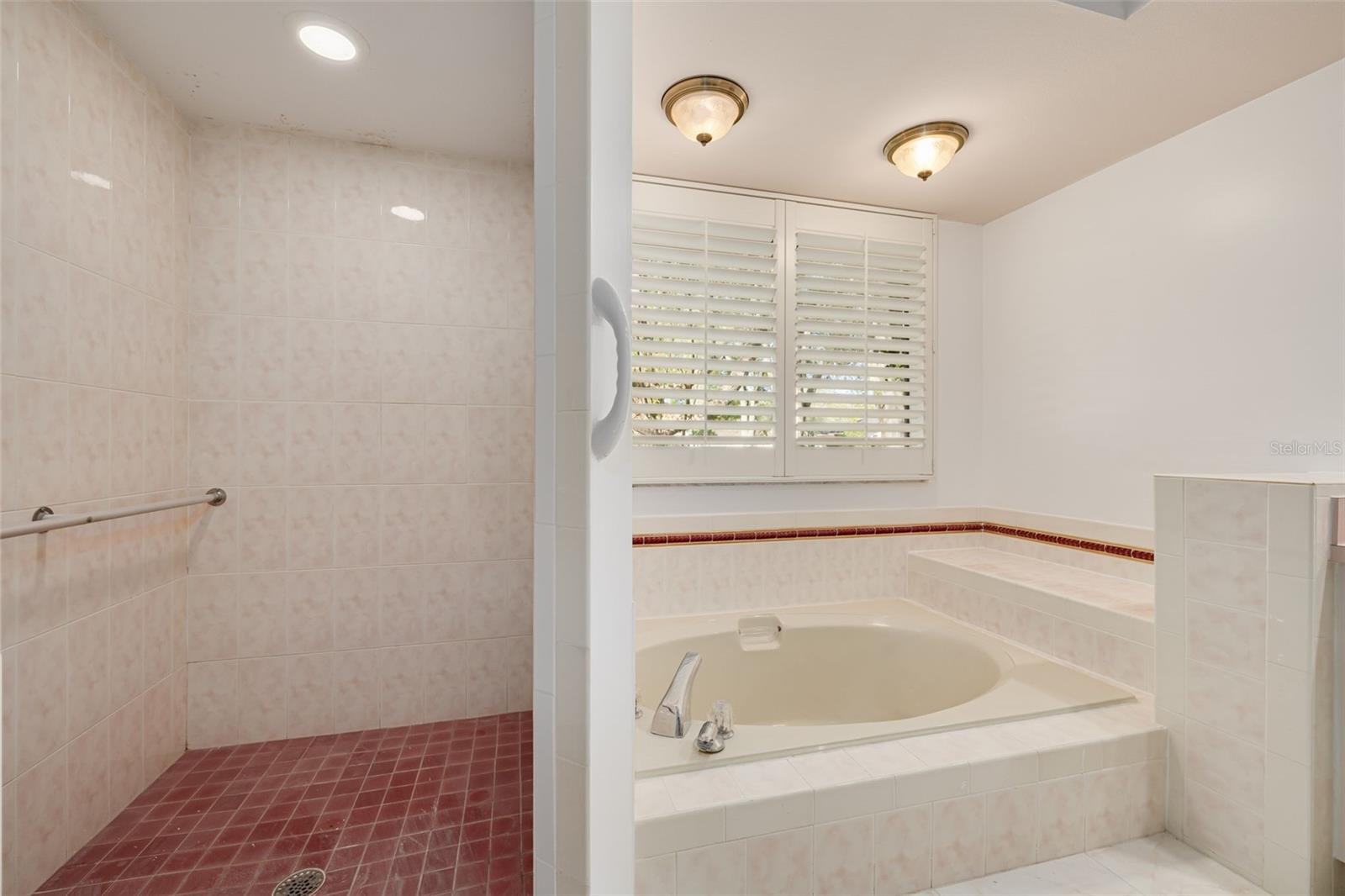 470 HICKORYNUT AVE, OLDSMAR, FL — photo 23