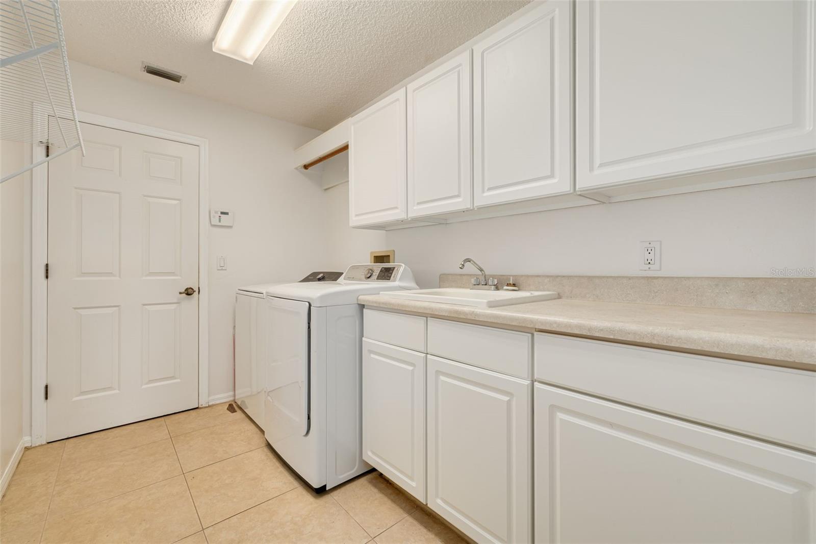 470 HICKORYNUT AVE, OLDSMAR, FL — photo 26