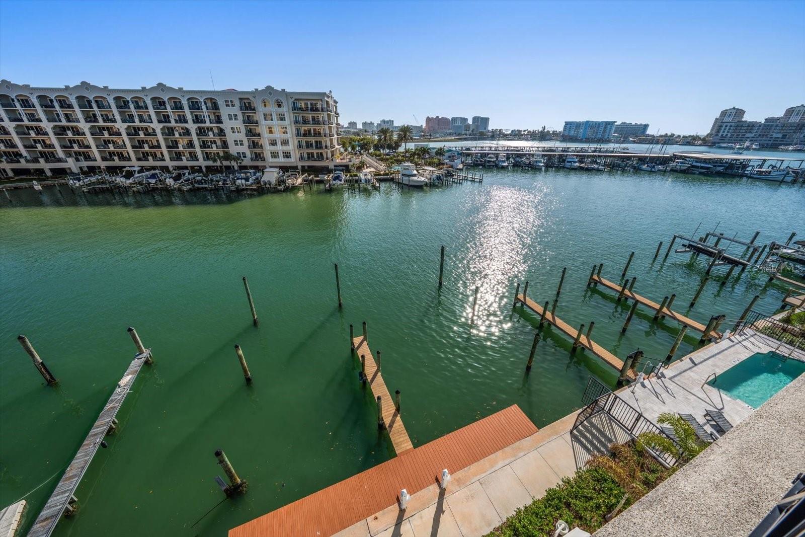 211 DOLPHIN PT #401, CLEARWATER BEACH, FL — photo 26