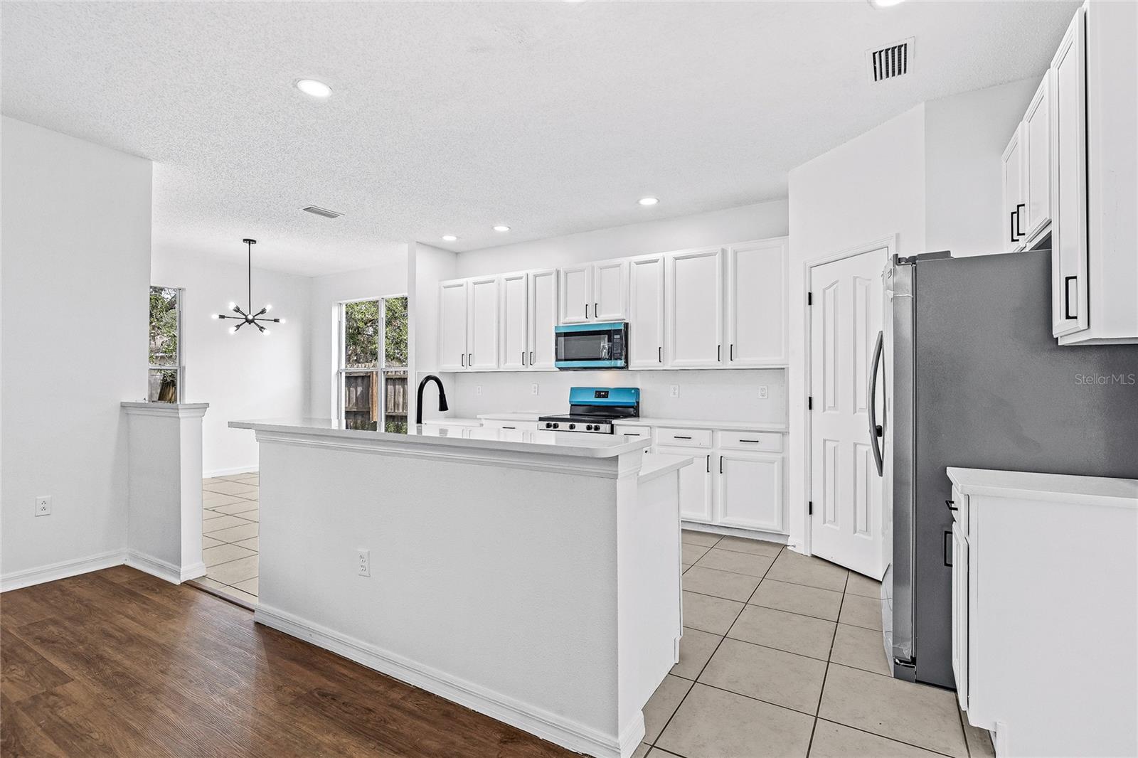 8212 CYPRESS BREEZE WAY, TAMPA, FL — photo 20