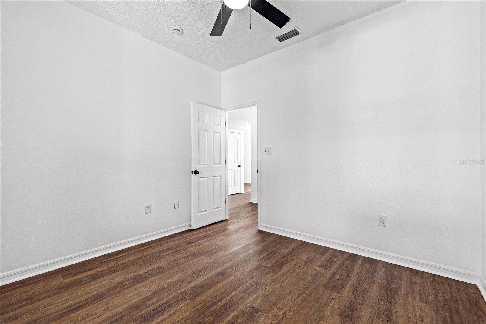 8212 CYPRESS BREEZE WAY, TAMPA, FL — photo 90