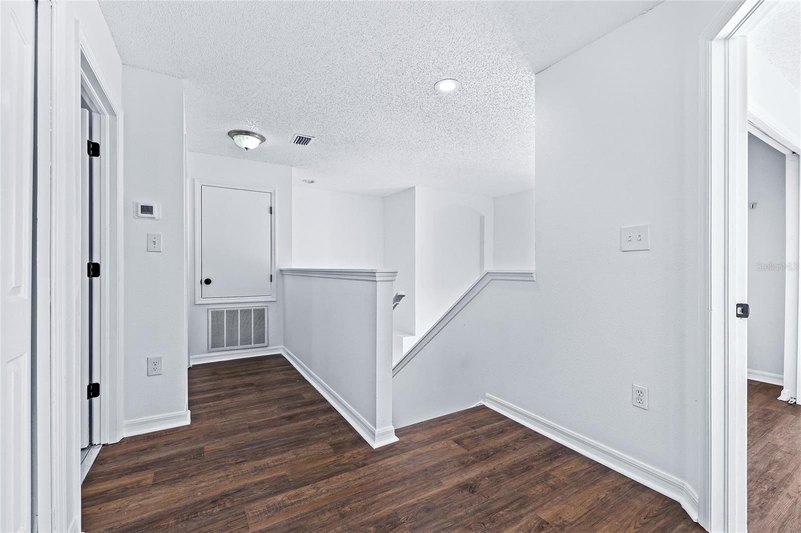 8212 CYPRESS BREEZE WAY, TAMPA, FL — photo 32