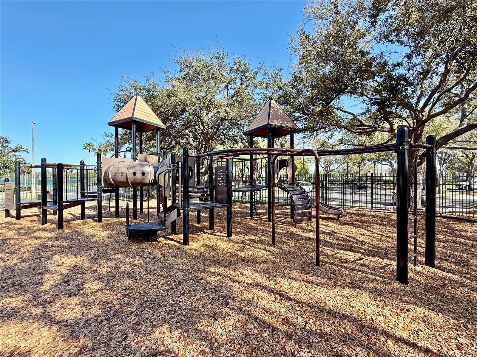 8212 CYPRESS BREEZE WAY, TAMPA, FL — photo 76
