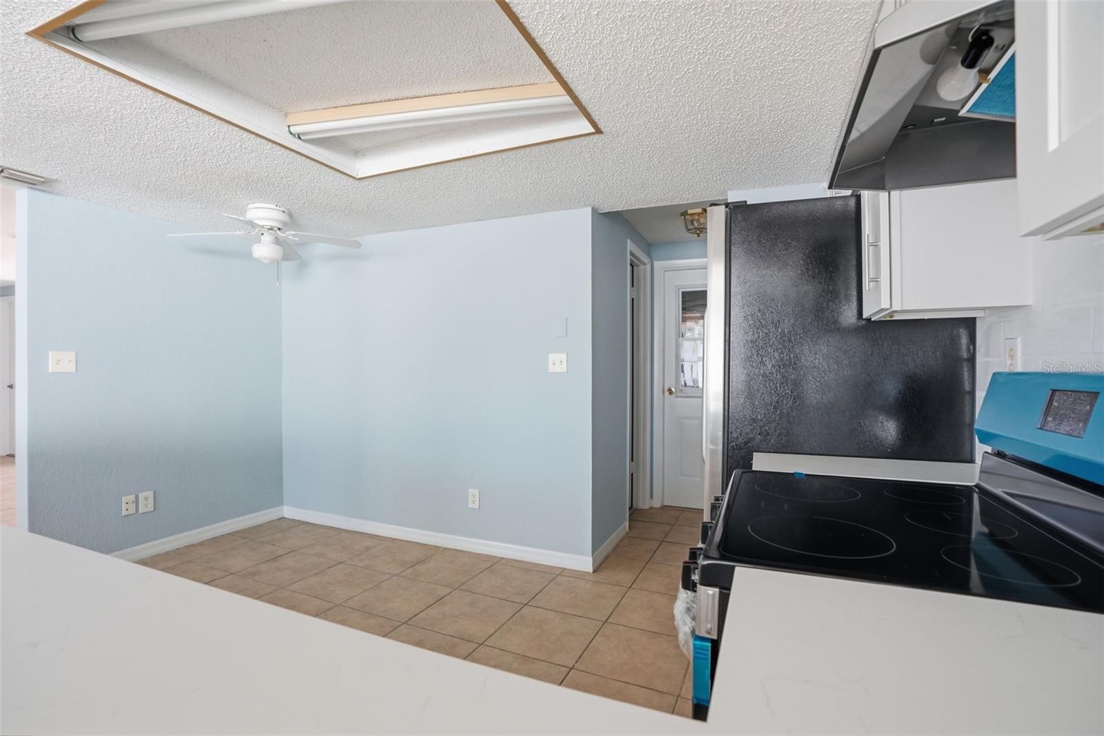7427 FIRESIDE DR, PORT RICHEY, FL — photo 10