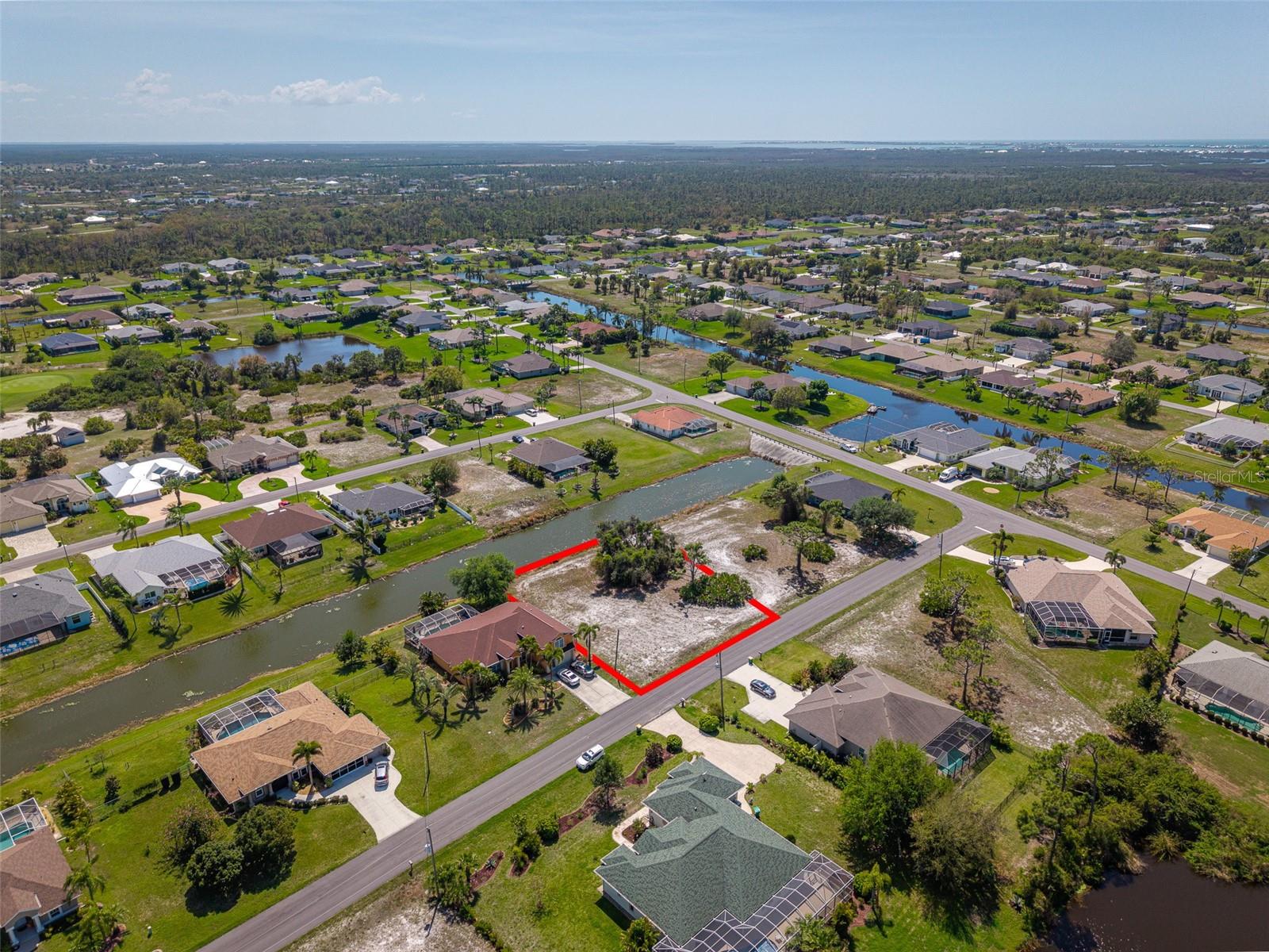 47 MEDALIST LN, ROTONDA WEST, FL — photo 4