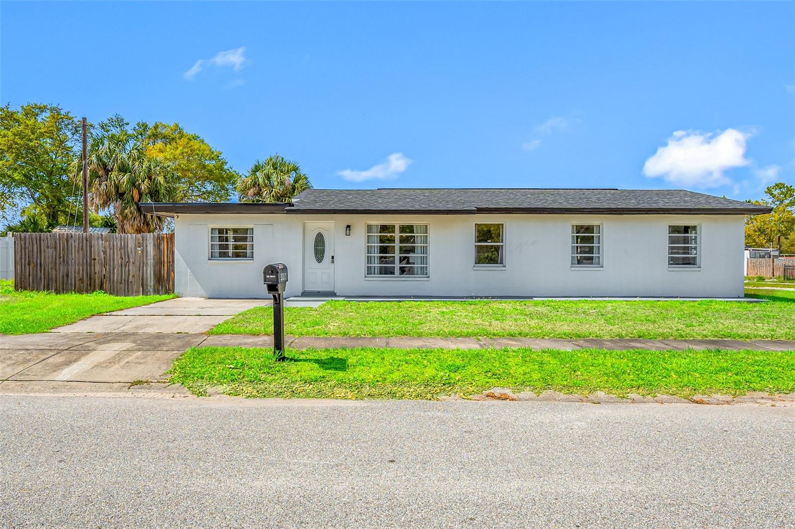 4916 CARLYLE RD, TAMPA, FL — photo 36