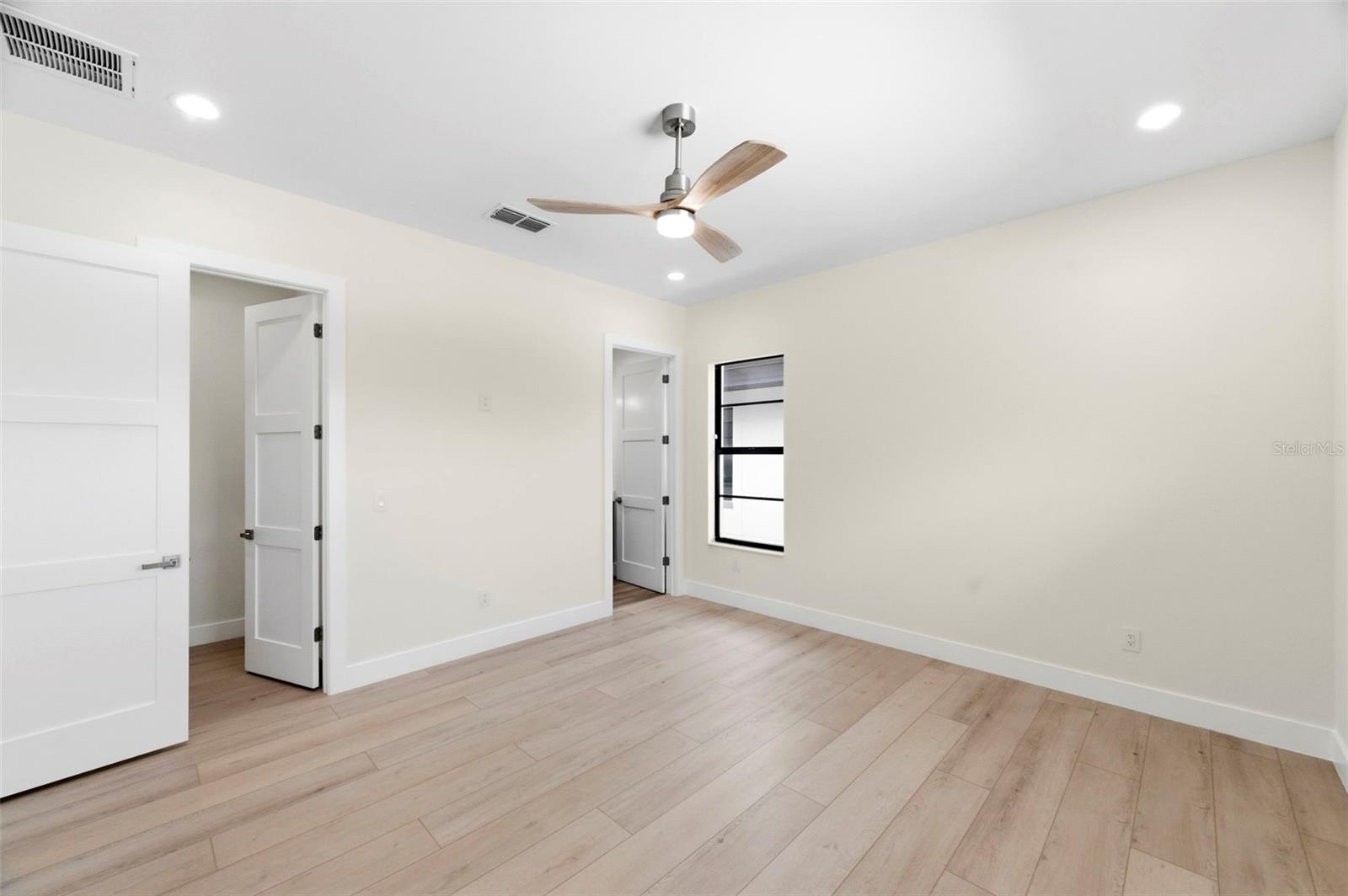 4543 26TH AVE S, ST PETERSBURG, FL — photo 49