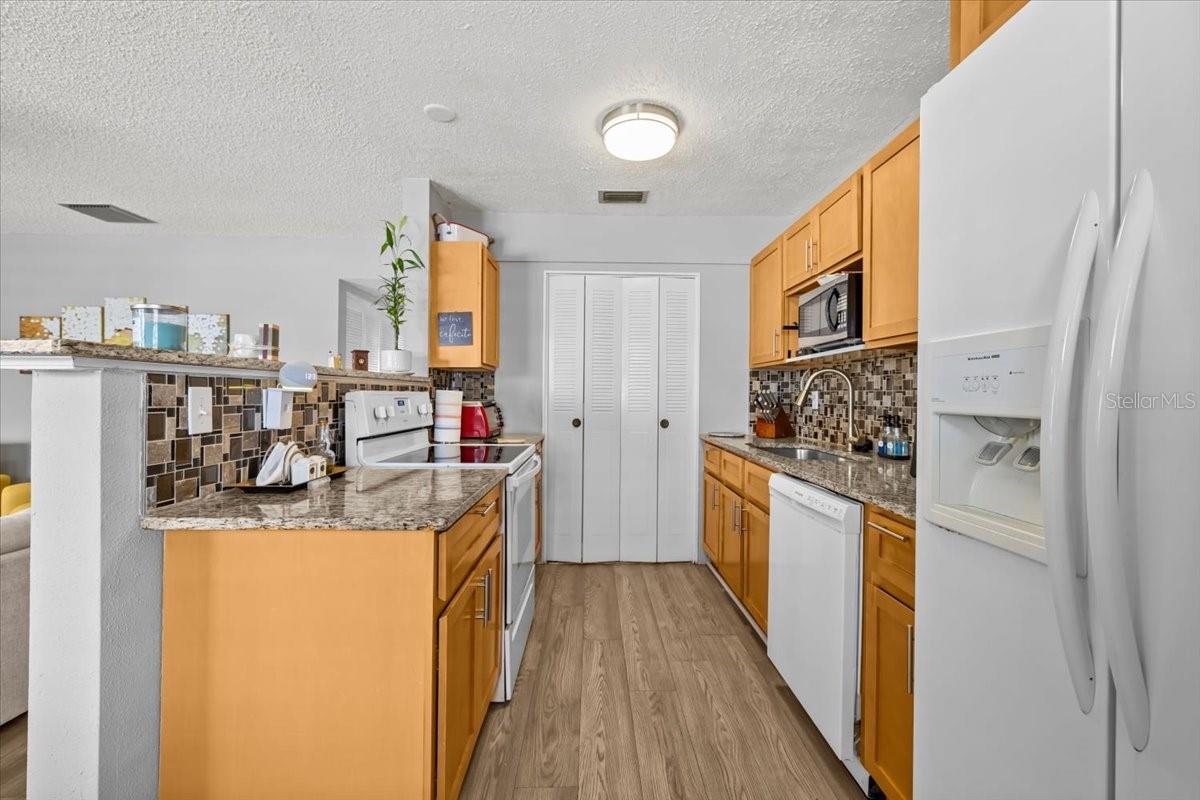 1235 S HIGHLAND AVE #2-307, CLEARWATER, FL — photo 5