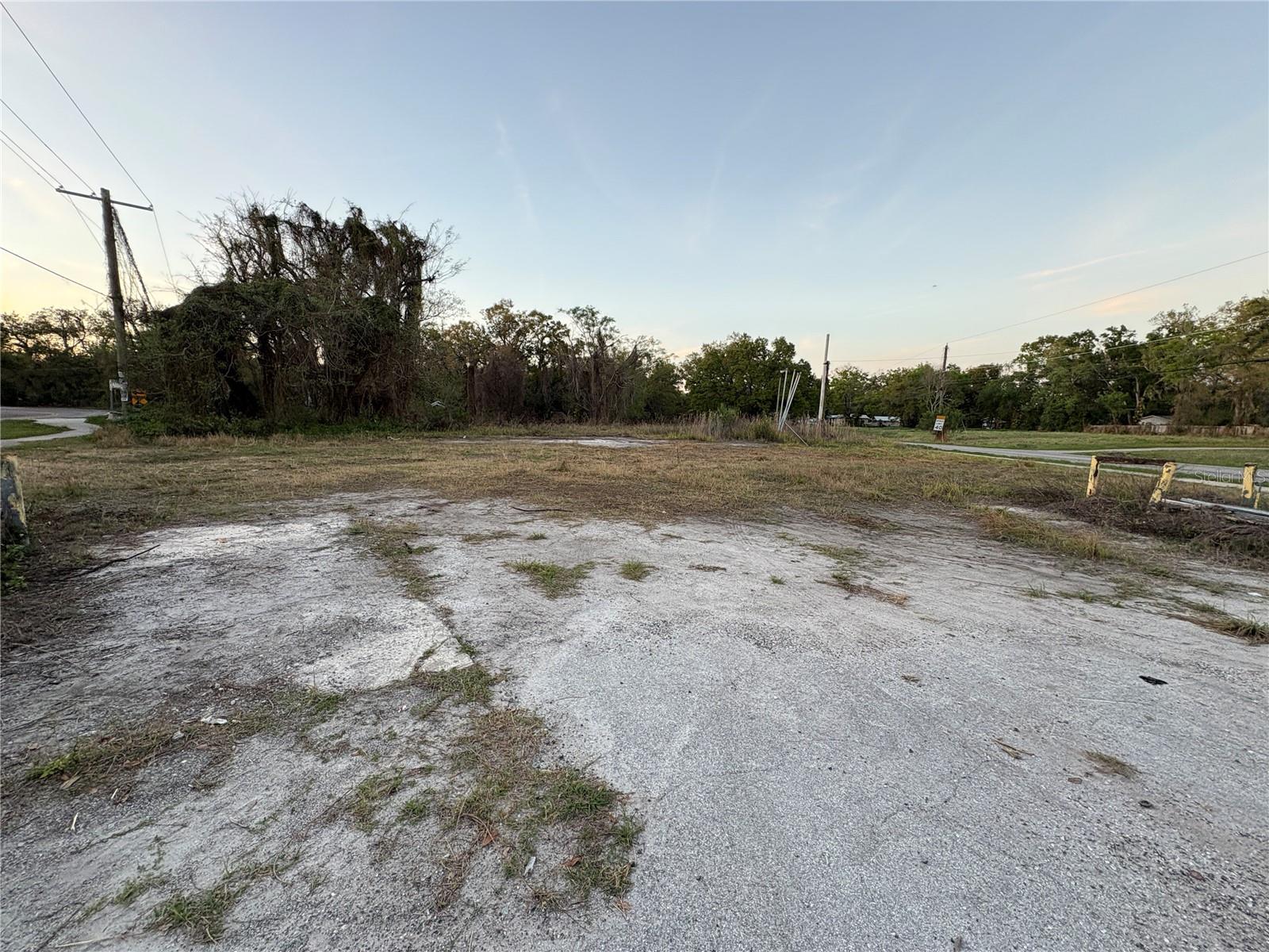 535 MAYDELL DR, TAMPA, FL — photo 3