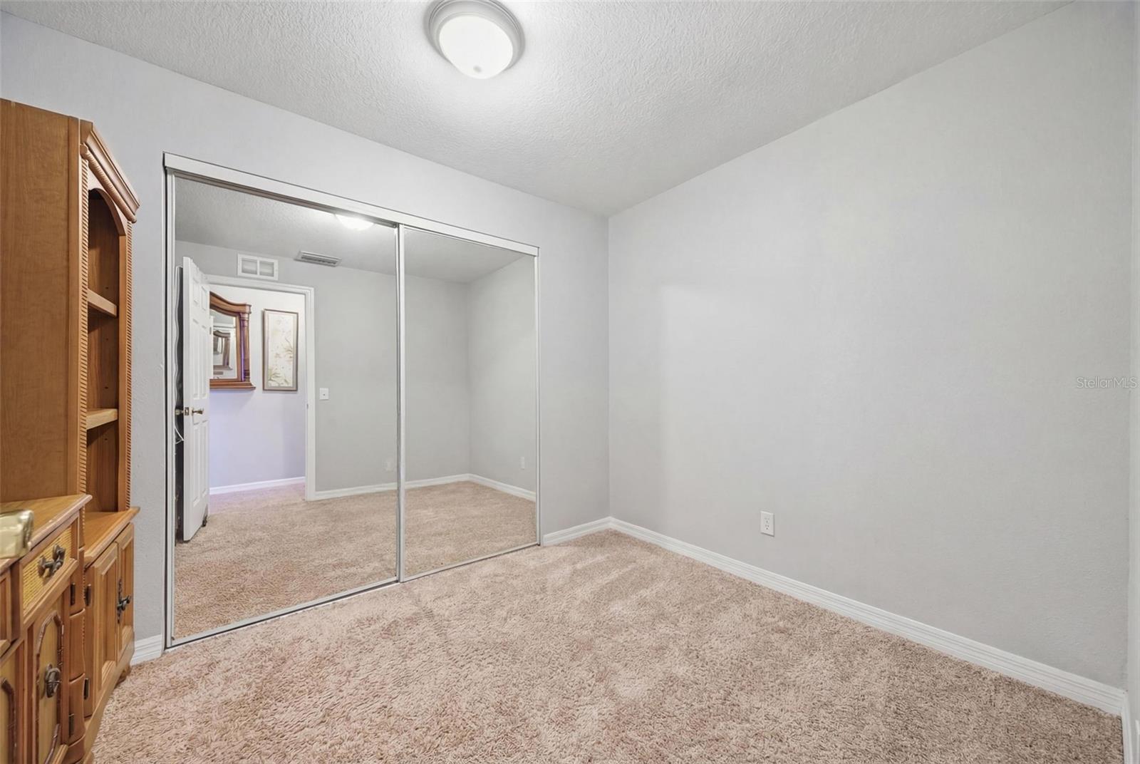 192 COQUINA BAY DR, ST PETERSBURG, FL — photo 27
