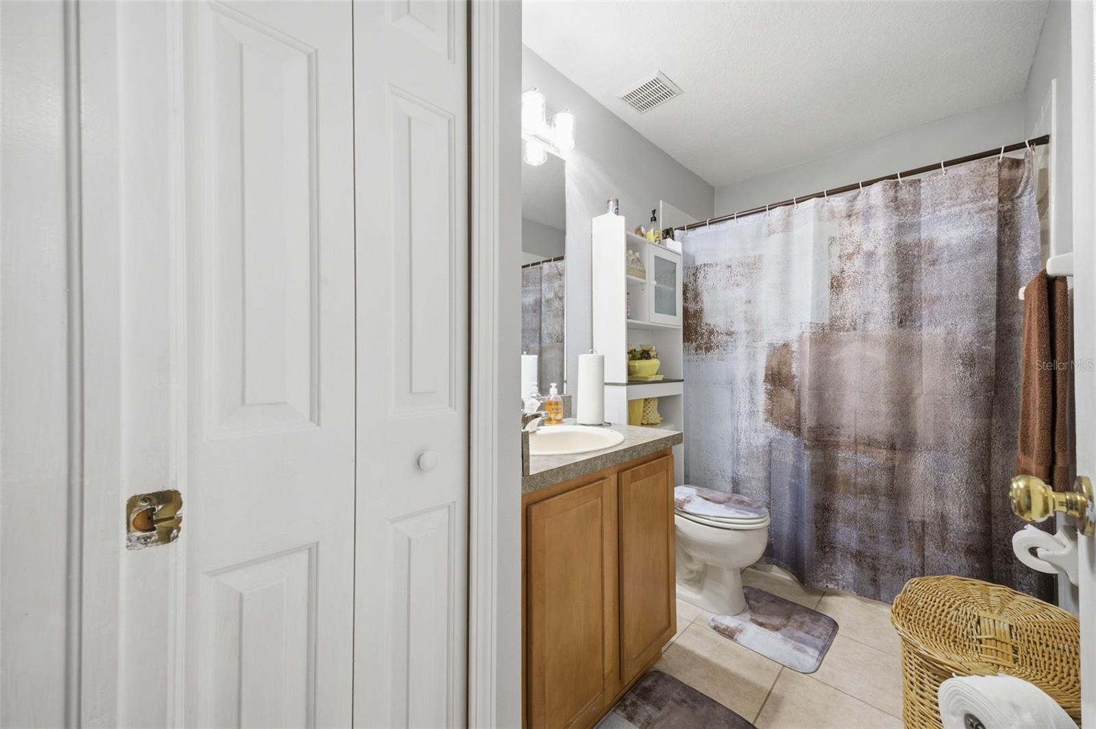 192 COQUINA BAY DR, ST PETERSBURG, FL — photo 29