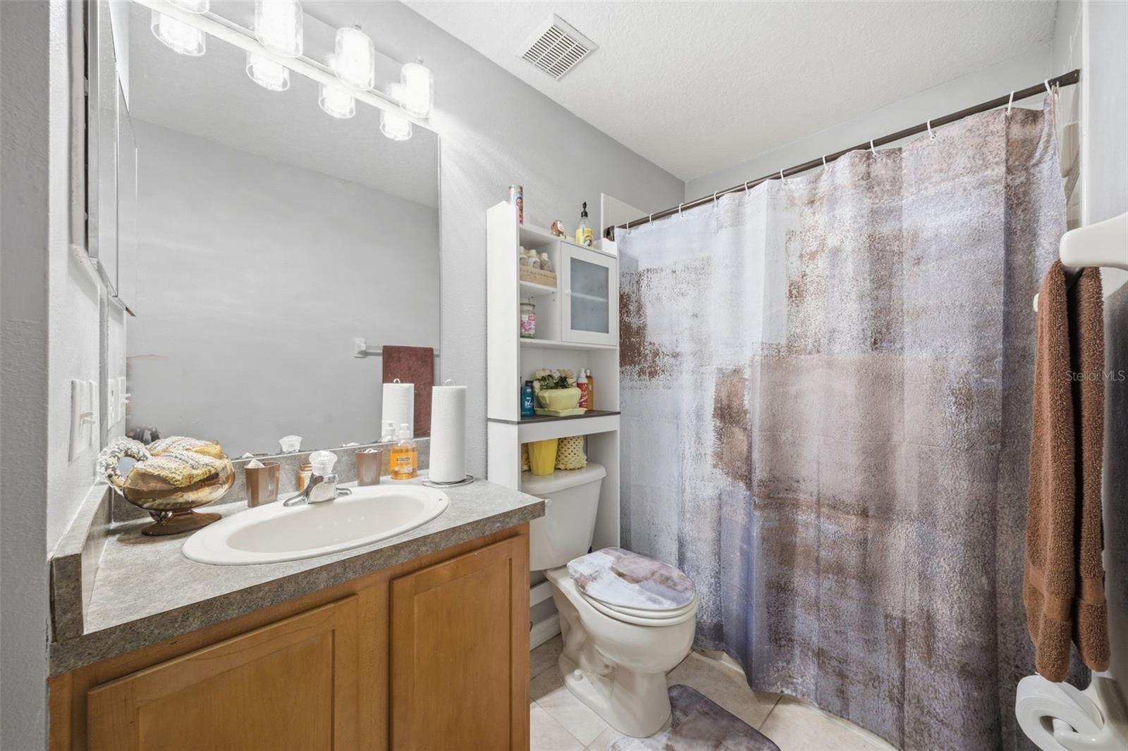 192 COQUINA BAY DR, ST PETERSBURG, FL — photo 30