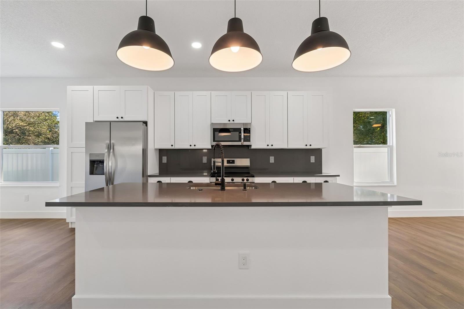 5111 68TH ST N, ST PETERSBURG, FL — photo 21