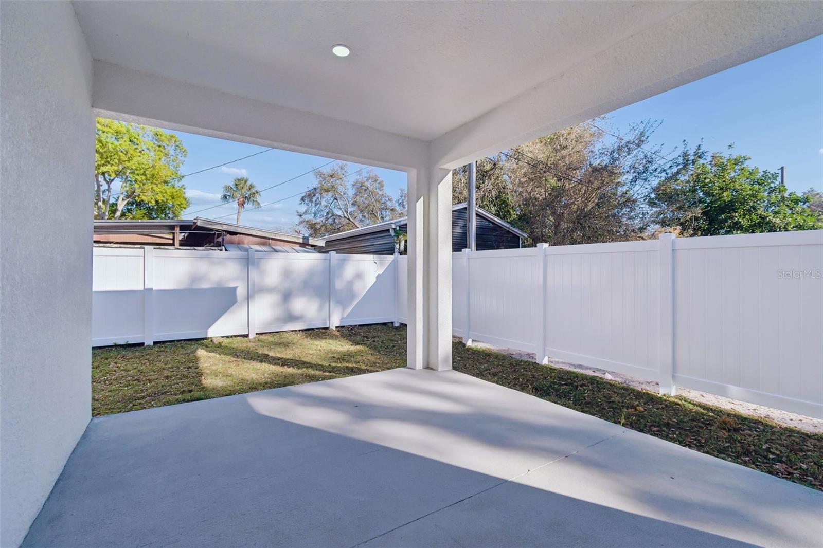 5111 68TH ST N, ST PETERSBURG, FL — photo 61