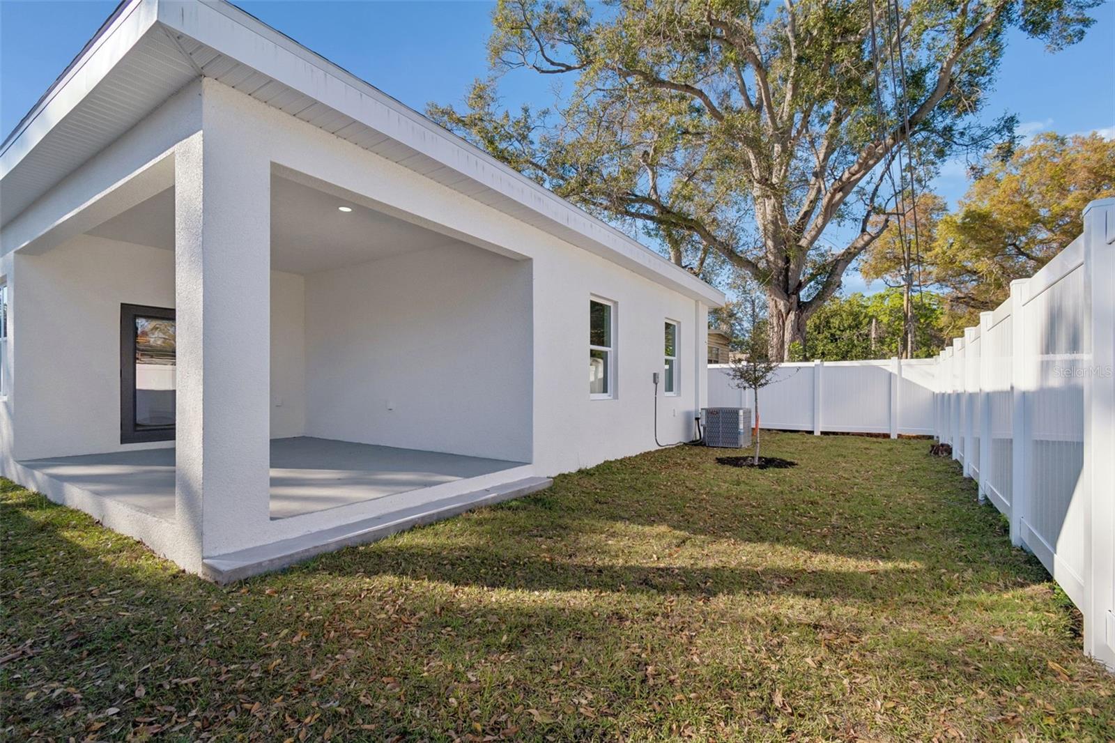 5111 68TH ST N, ST PETERSBURG, FL — photo 66