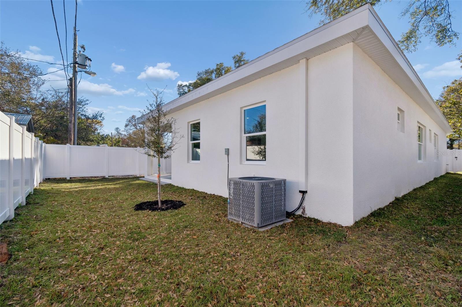 5111 68TH ST N, ST PETERSBURG, FL — photo 67