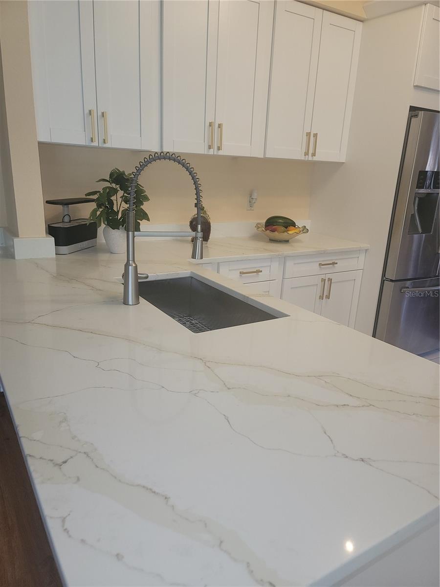 27640 BREAKERS DR, WESLEY CHAPEL, FL — photo 8