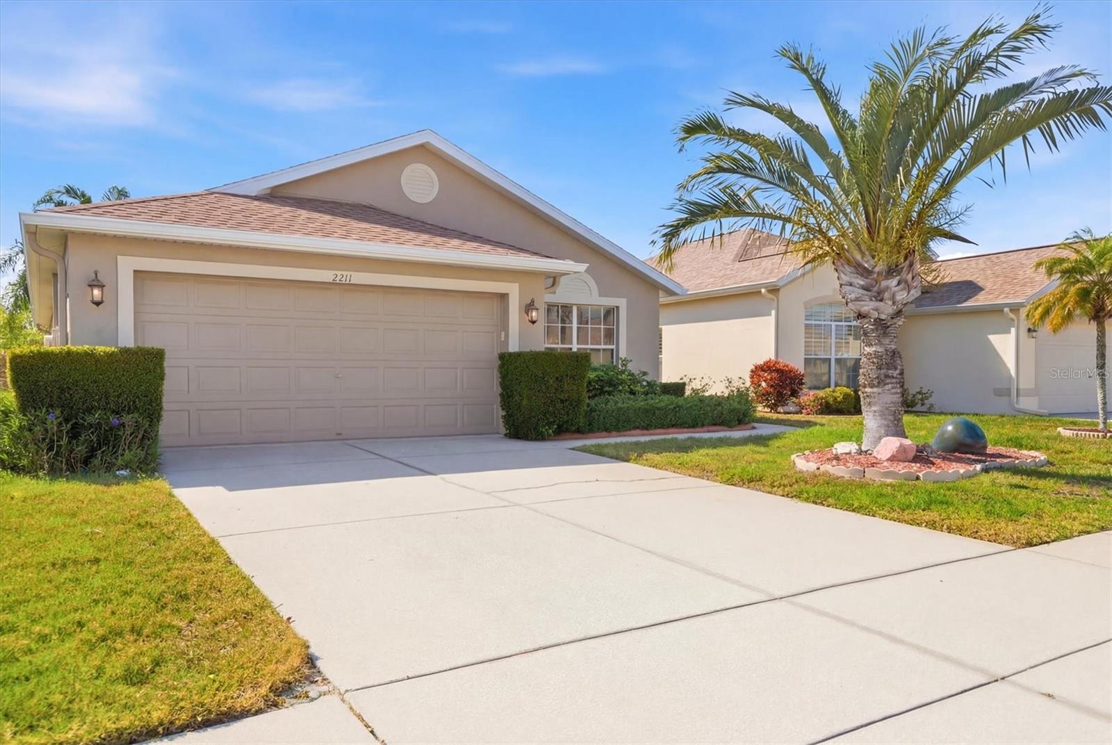 2211 PLEASANT HILL LN, HOLIDAY, FL — photo 2