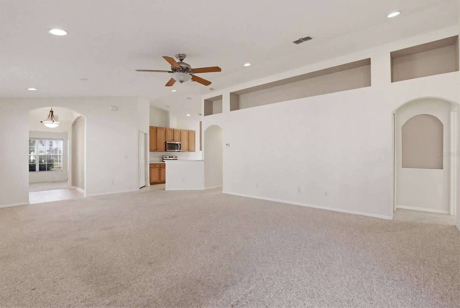 2211 PLEASANT HILL LN, HOLIDAY, FL — photo 11