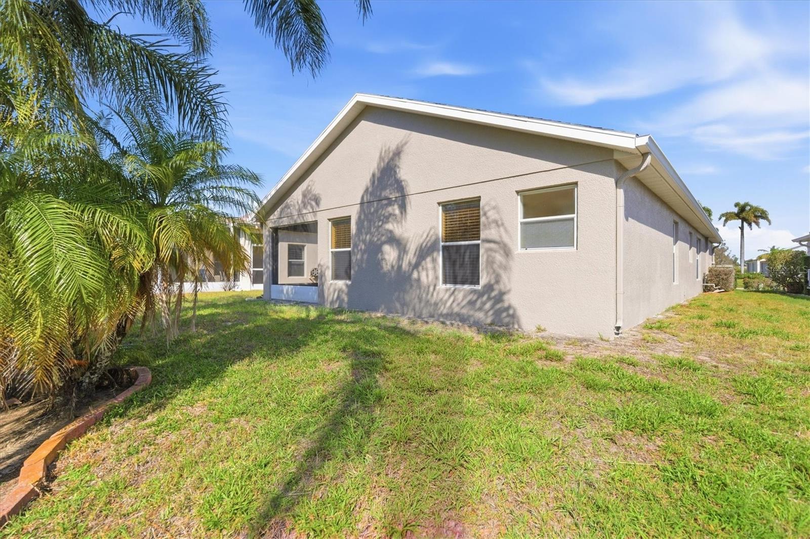 2211 PLEASANT HILL LN, HOLIDAY, FL — photo 32