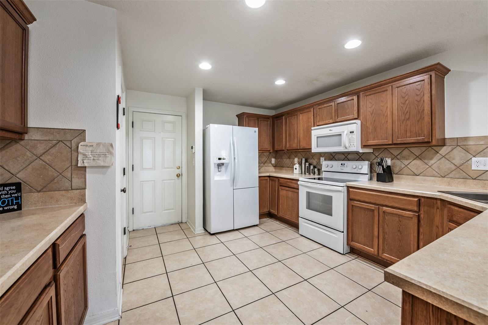 7013 PENTA PL, WESLEY CHAPEL, FL — photo 9
