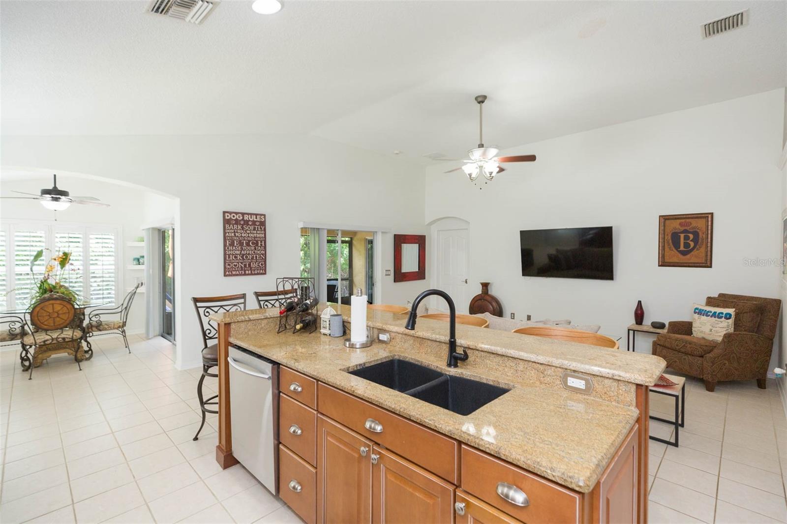 876 ADDISON DR NE, ST PETERSBURG, FL — photo 19