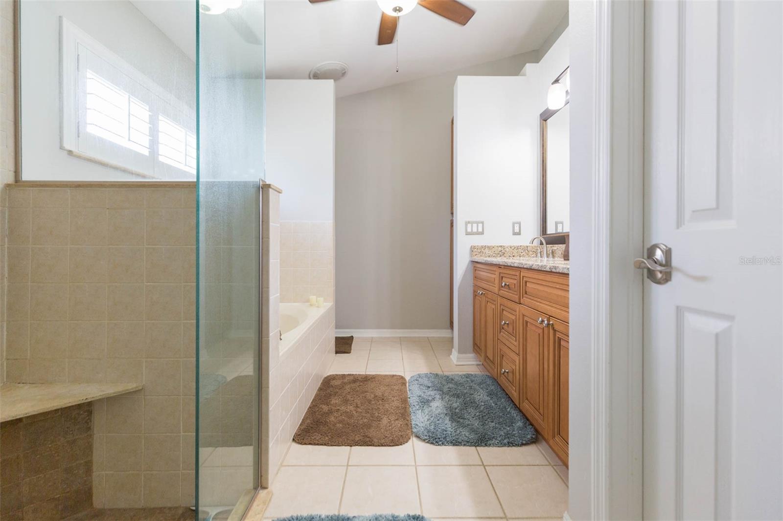876 ADDISON DR NE, ST PETERSBURG, FL — photo 28