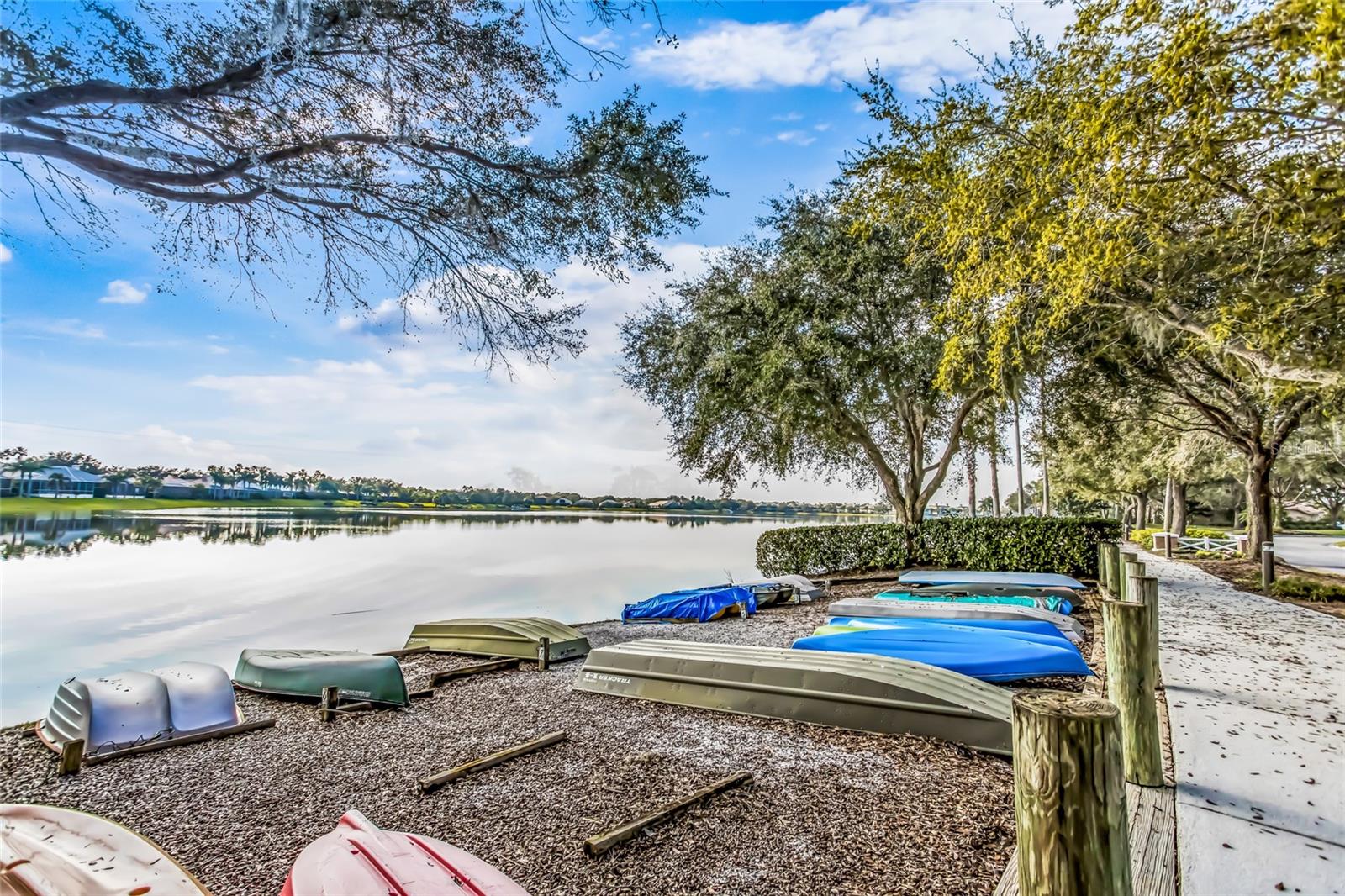 8428 MISTY MORNING CT, LAKEWOOD RANCH, FL — photo 44