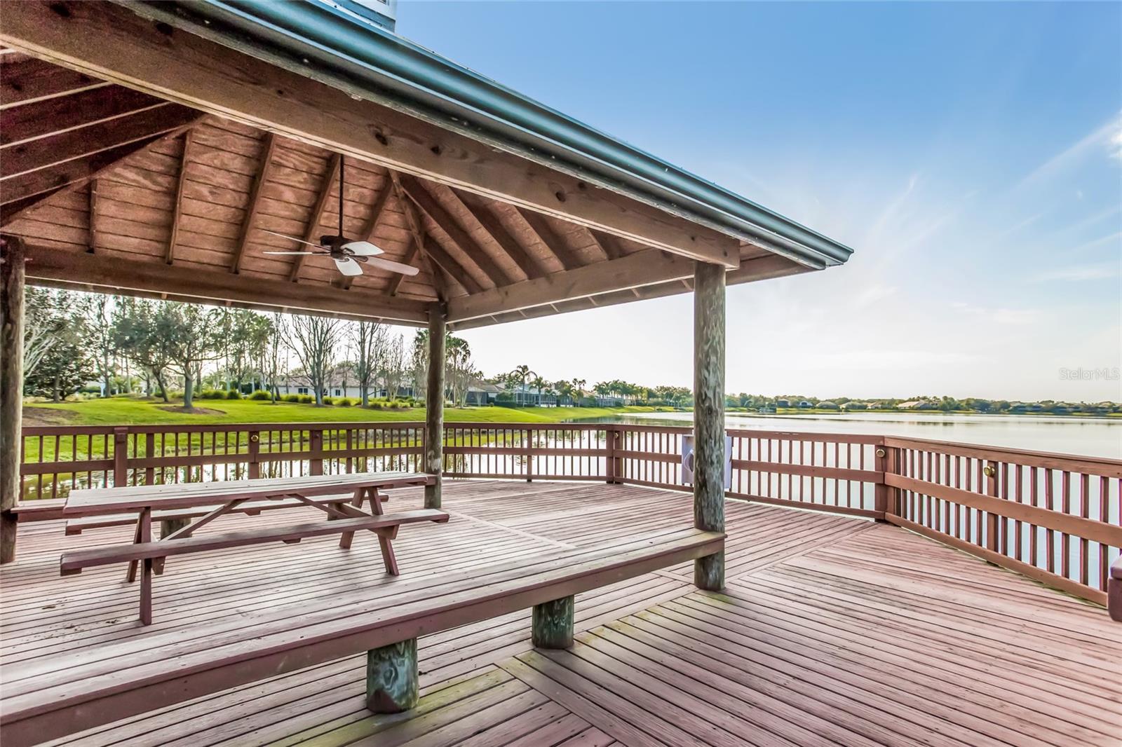 8428 MISTY MORNING CT, LAKEWOOD RANCH, FL — photo 47