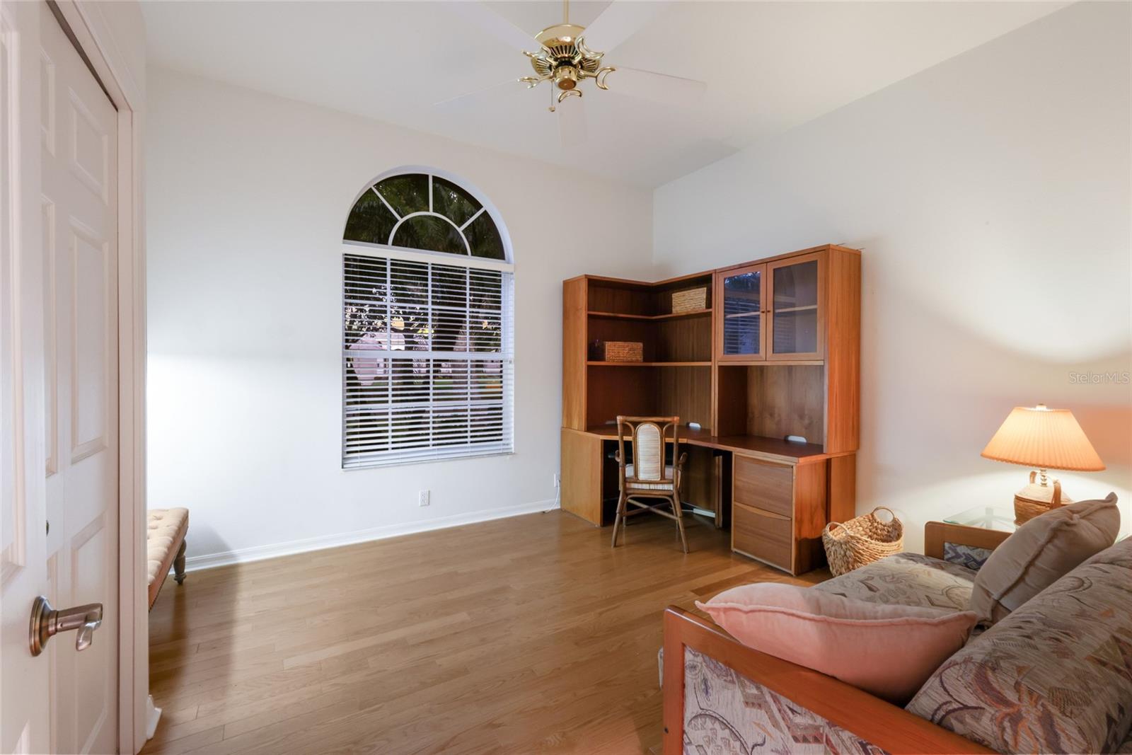 8428 MISTY MORNING CT, LAKEWOOD RANCH, FL — photo 25