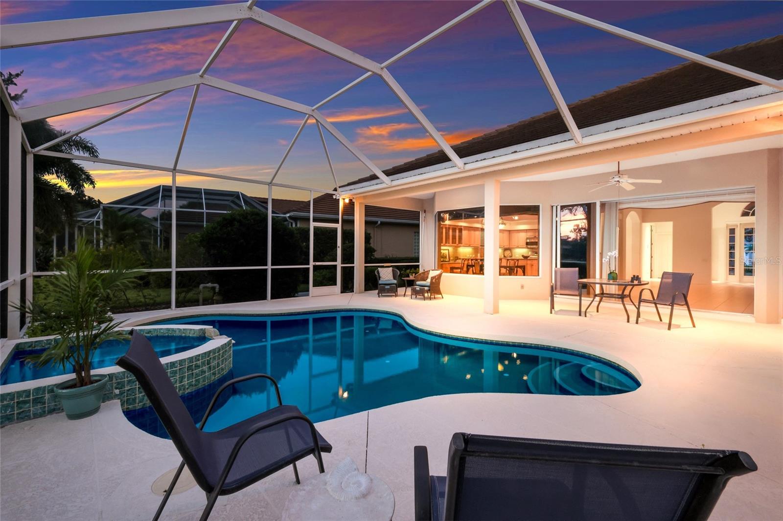 8428 MISTY MORNING CT, LAKEWOOD RANCH, FL — photo 38