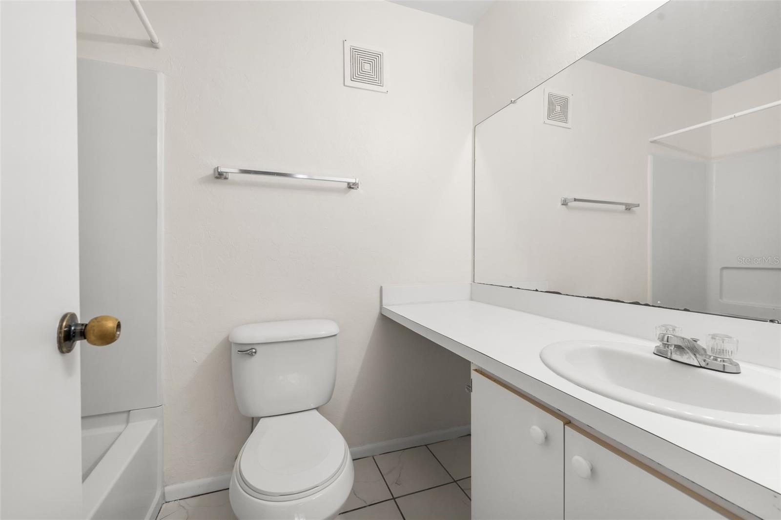 4000 SW 23RD ST #2-303, GAINESVILLE, FL — photo 13