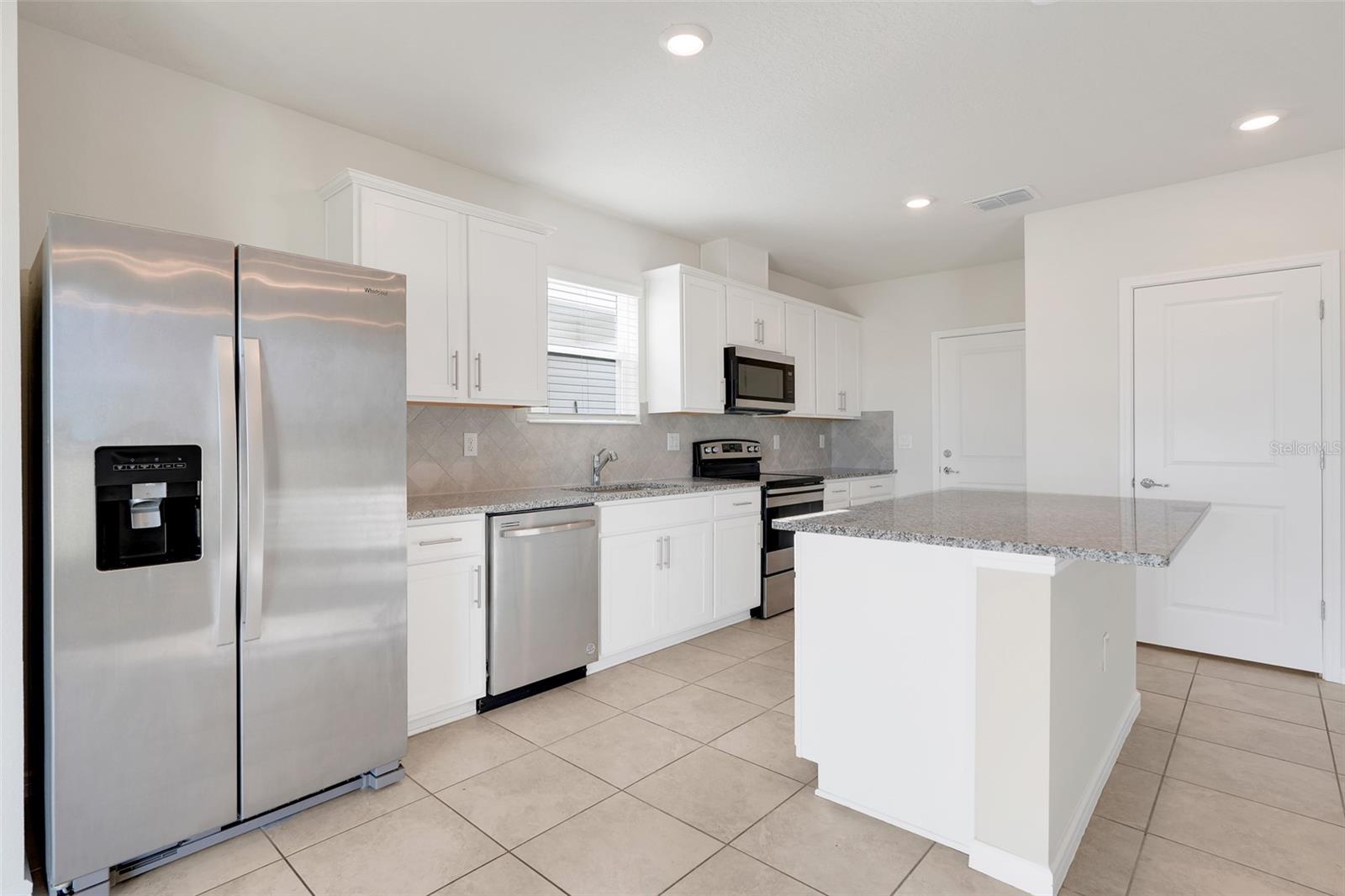 7780 SYRACUSE DR, CLERMONT, FL — photo 31