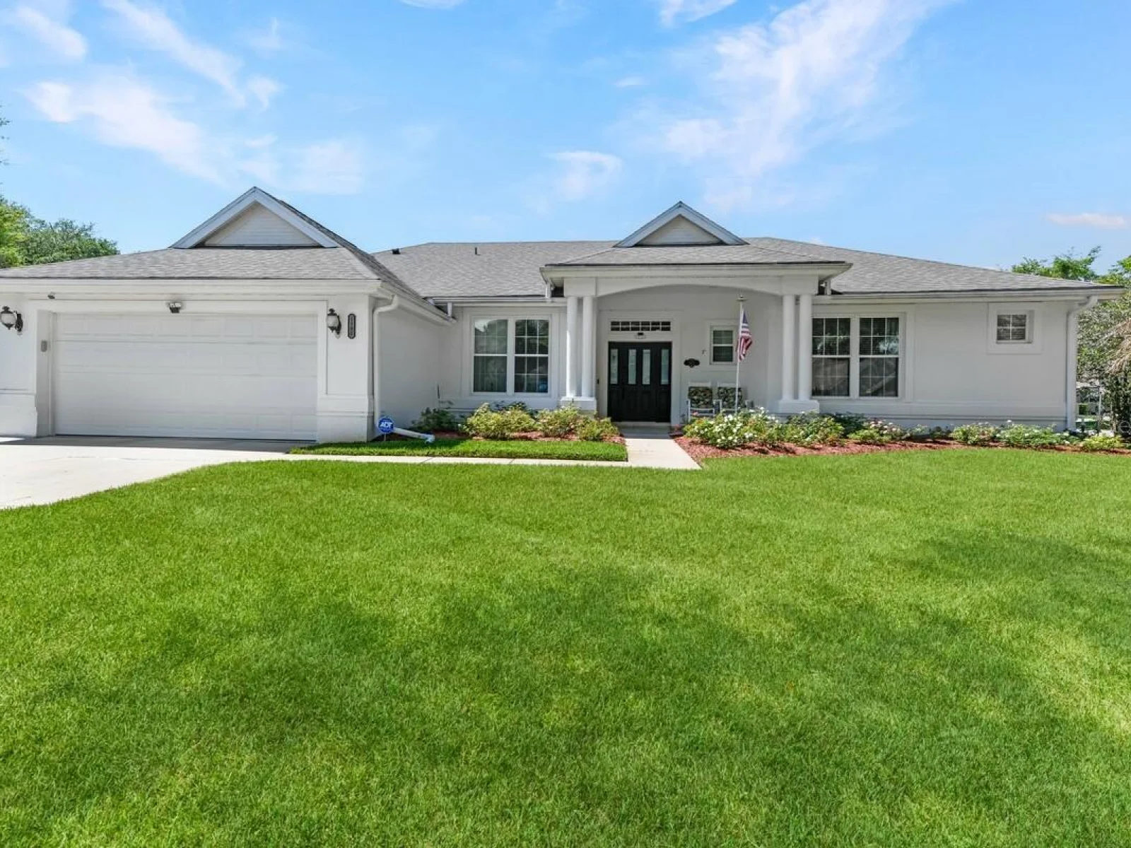 1901 PARK FOREST BLVD, MOUNT DORA, FL — photo 3