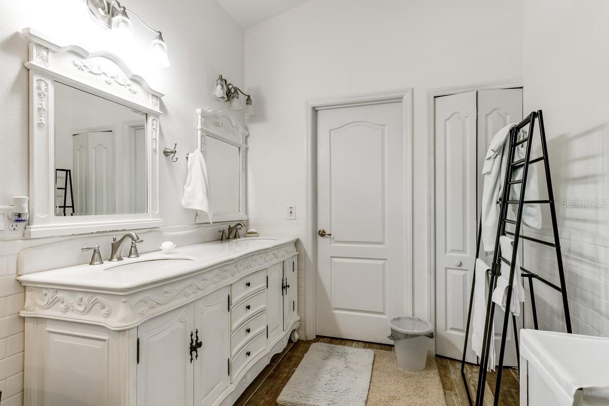 1901 PARK FOREST BLVD, MOUNT DORA, FL — photo 80
