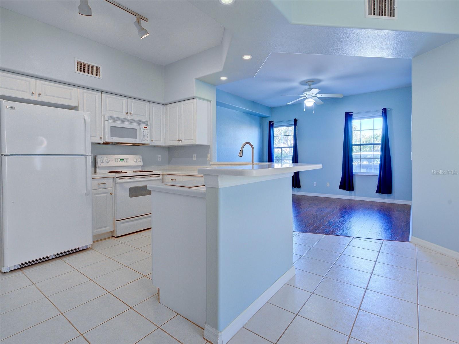 9102 L PAVIA BLVD #9102, VENICE, FL — photo 15