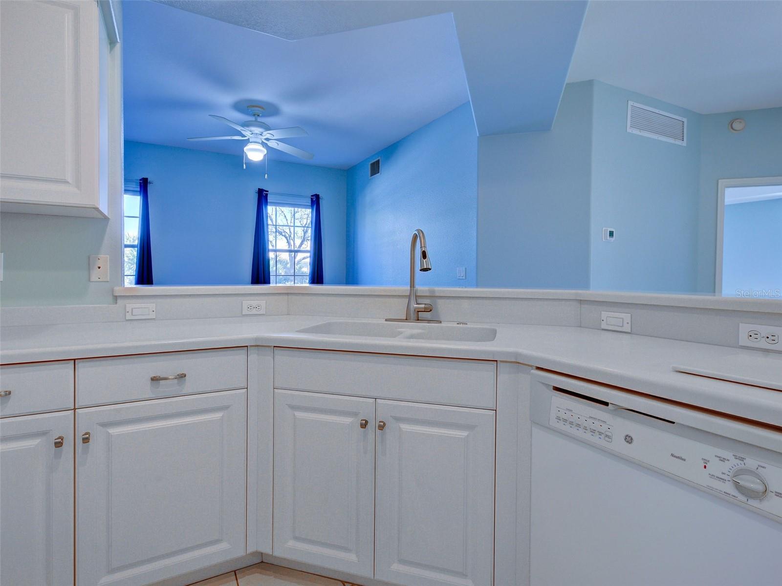 9102 L PAVIA BLVD #9102, VENICE, FL — photo 17