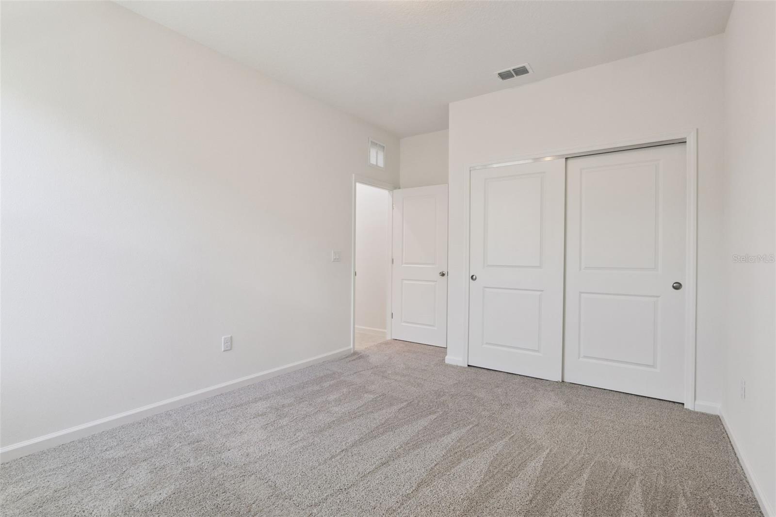3704 WATERCLIFF CIR, GRAND ISLAND, FL — photo 23
