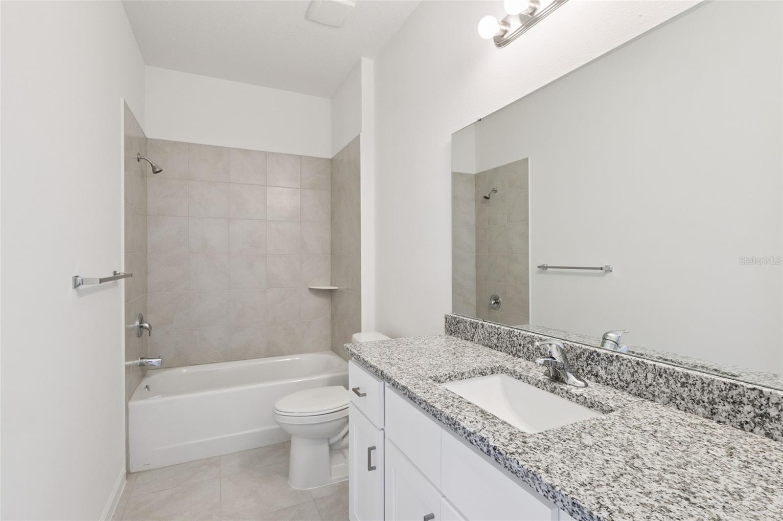 3704 WATERCLIFF CIR, GRAND ISLAND, FL — photo 38