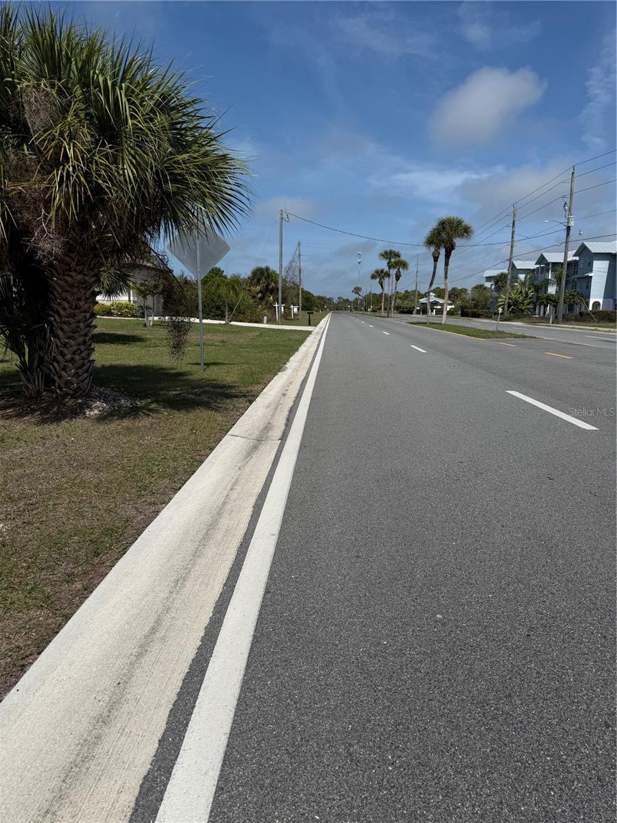 3976 CAPE HAZE DR, ROTONDA WEST, FL — photo 3