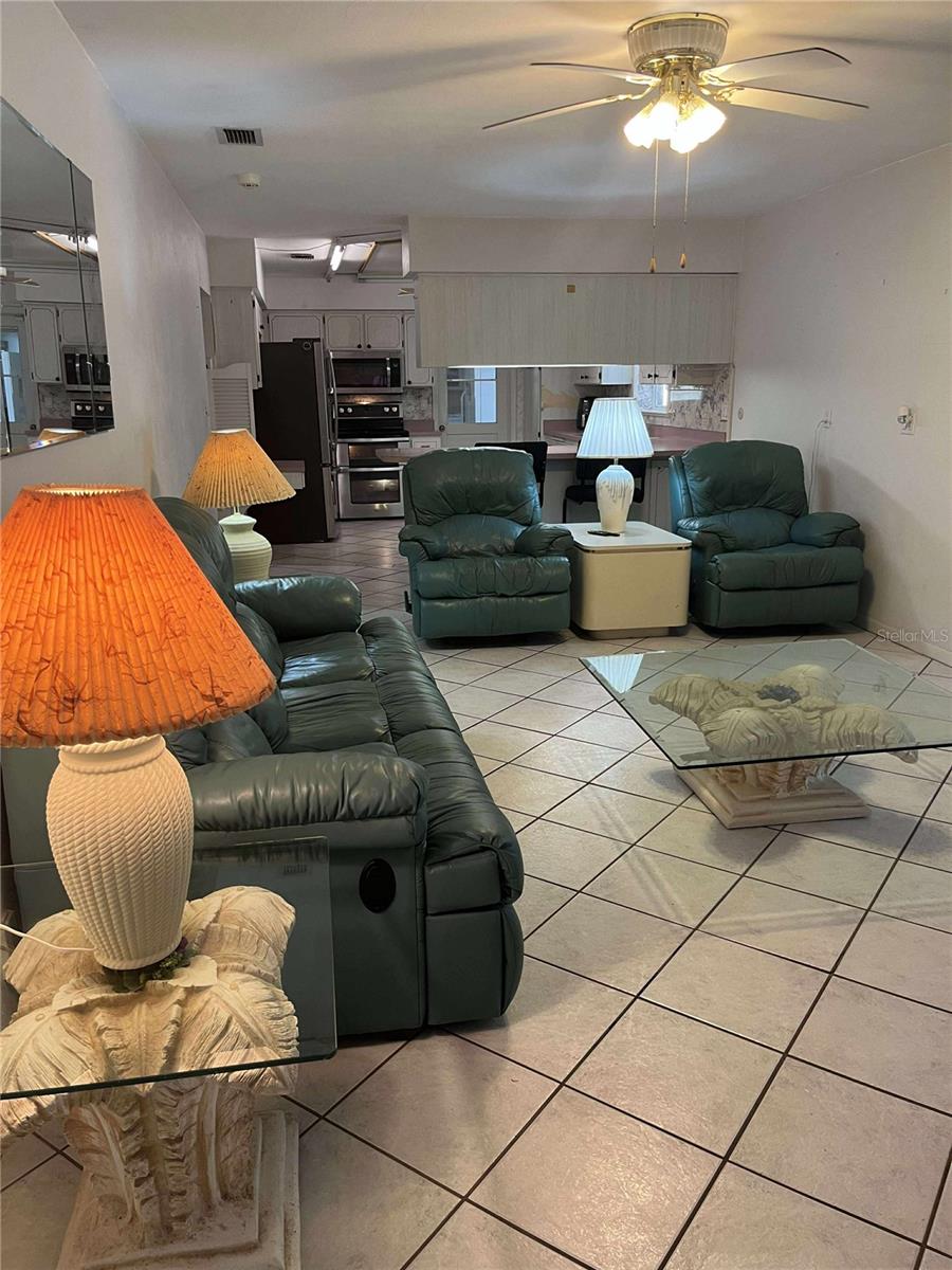 608 KNOWLES RD, BRANDON, FL — photo 13