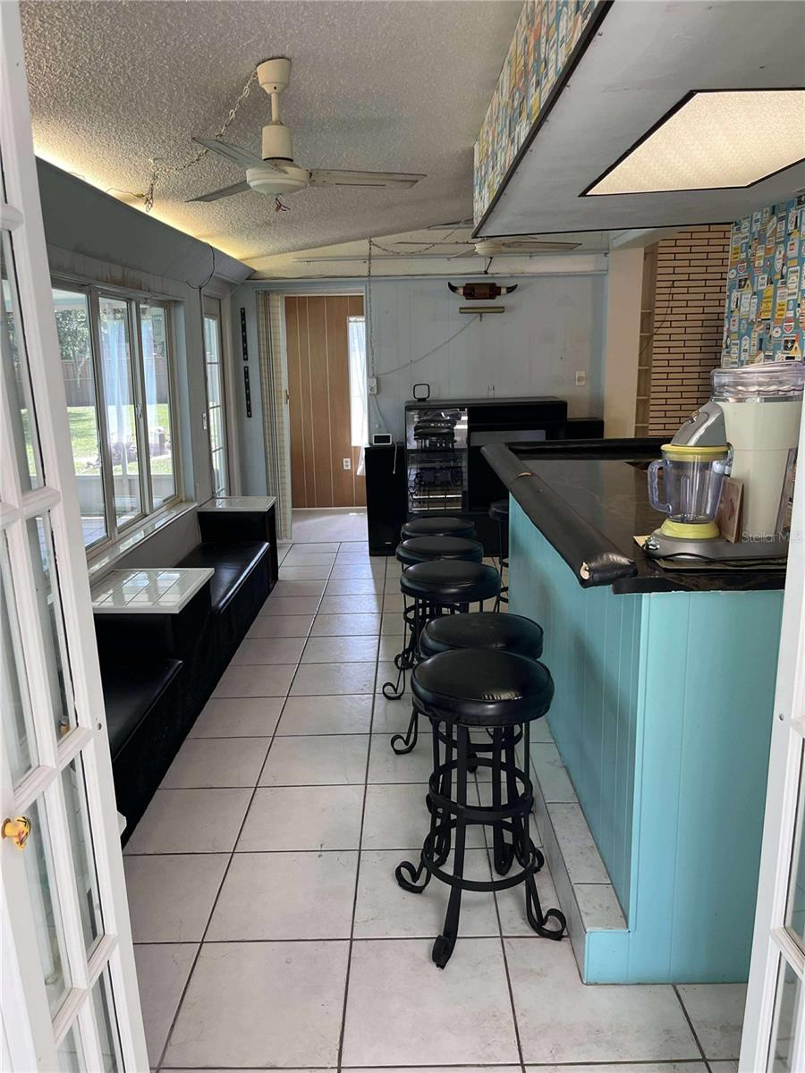 608 KNOWLES RD, BRANDON, FL — photo 15