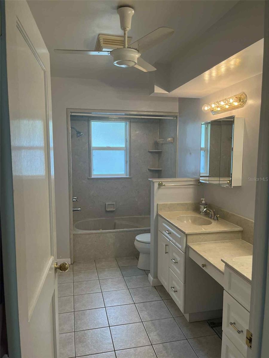 608 KNOWLES RD, BRANDON, FL — photo 29