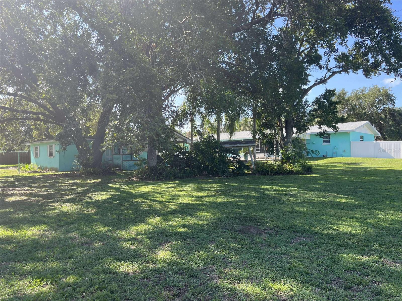 608 KNOWLES RD, BRANDON, FL — photo 38