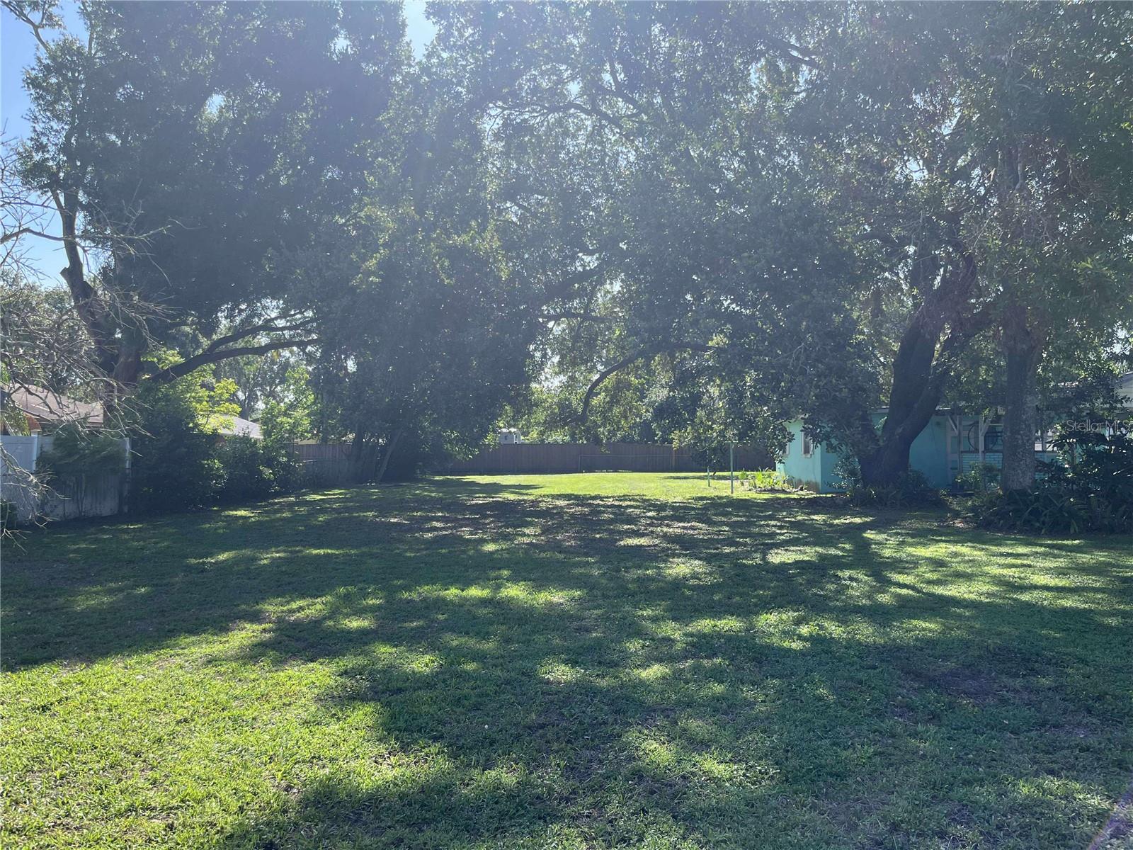 608 KNOWLES RD, BRANDON, FL — photo 39